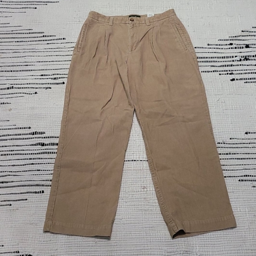 Eddie Bauer Ruston Fit Corduroy Pants